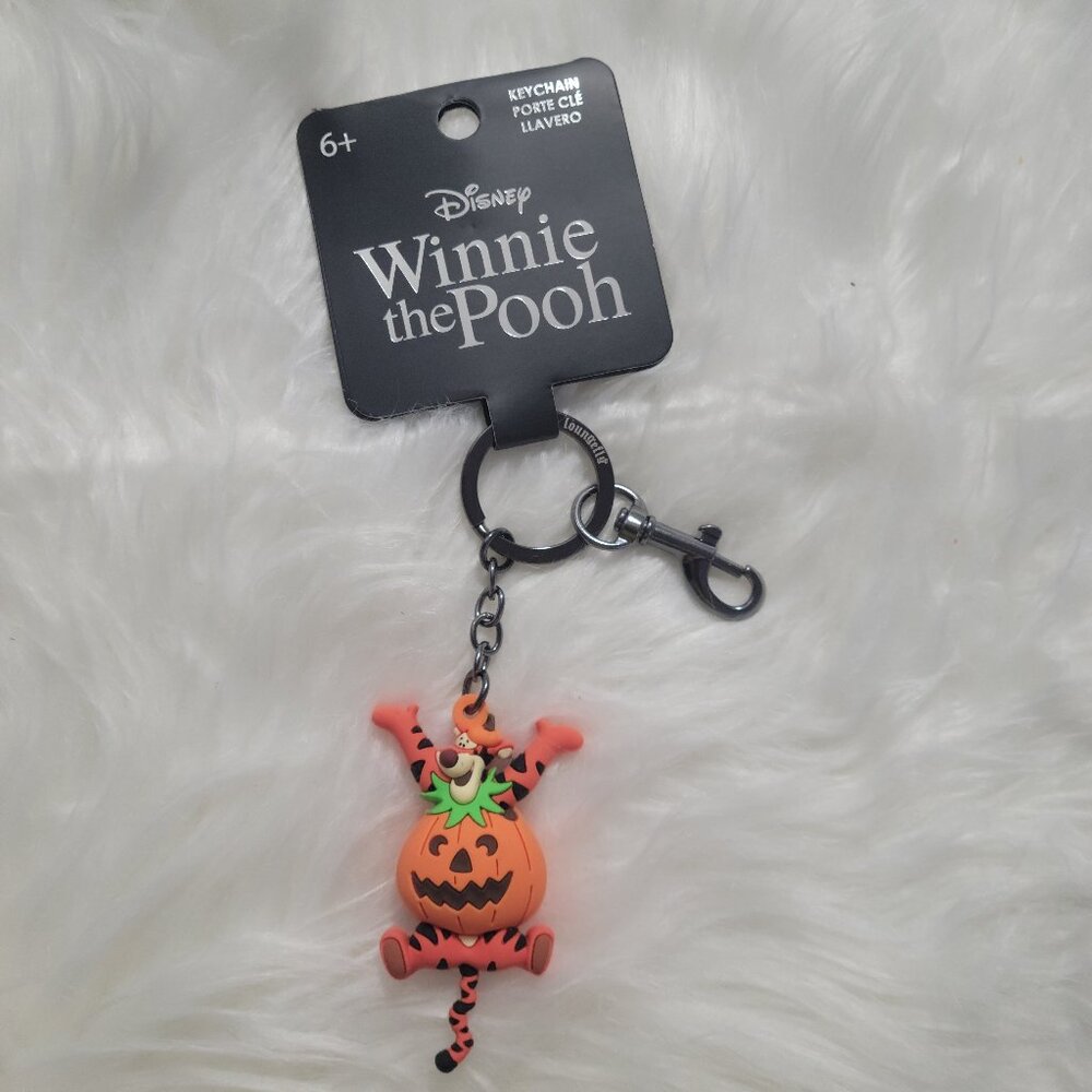 Loungefly Disney Pumpkin Tigger Keychain